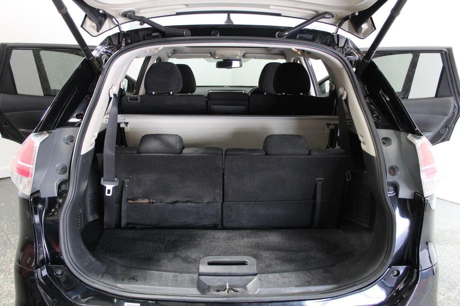 Used Nissan X-Trail 2017 for sale - 77251330: Photo 25