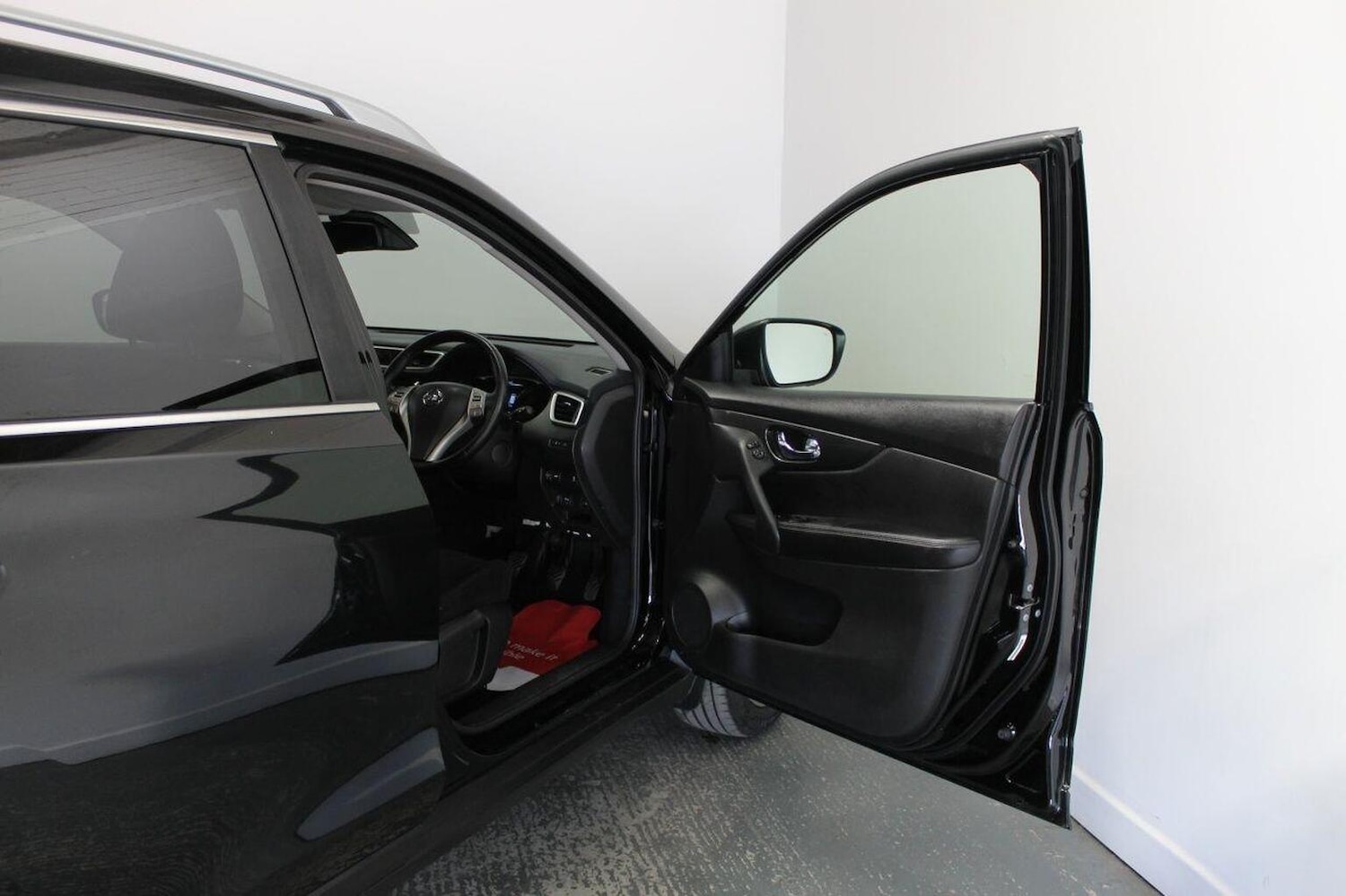 Used Nissan X-Trail 2017 for sale - 77251330: Photo 27