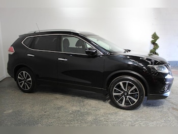 Used Nissan X-Trail 2017 for sale - 77251330: Photo