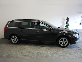 Used Volvo V70 2014 for sale - 79558314: Photo
