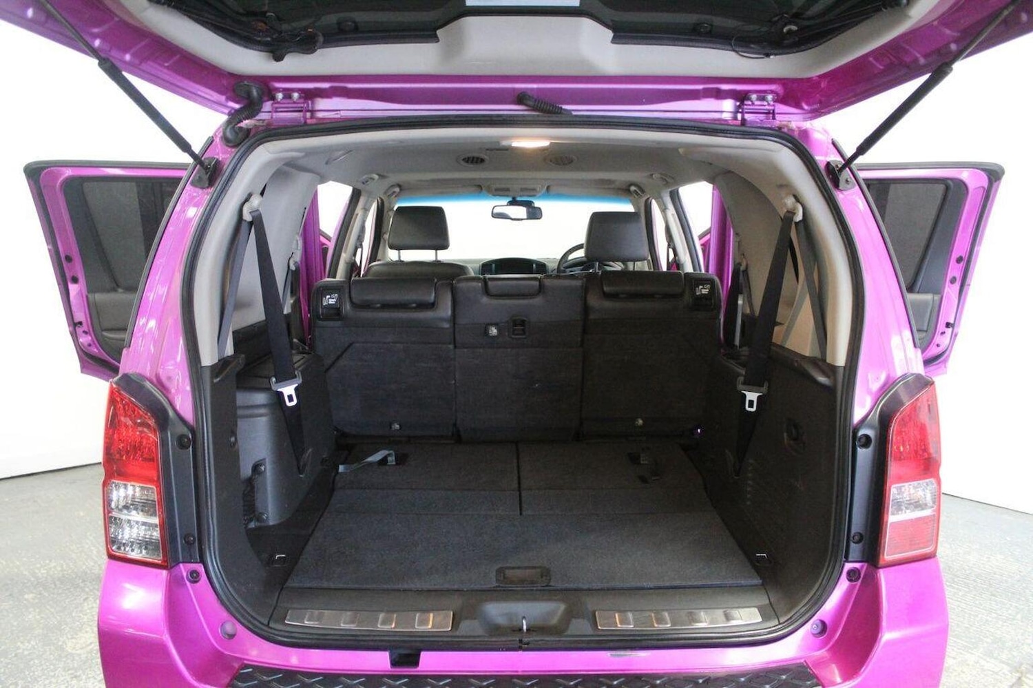 Used Nissan Pathfinder 2013 for sale - 76387306: Photo 22