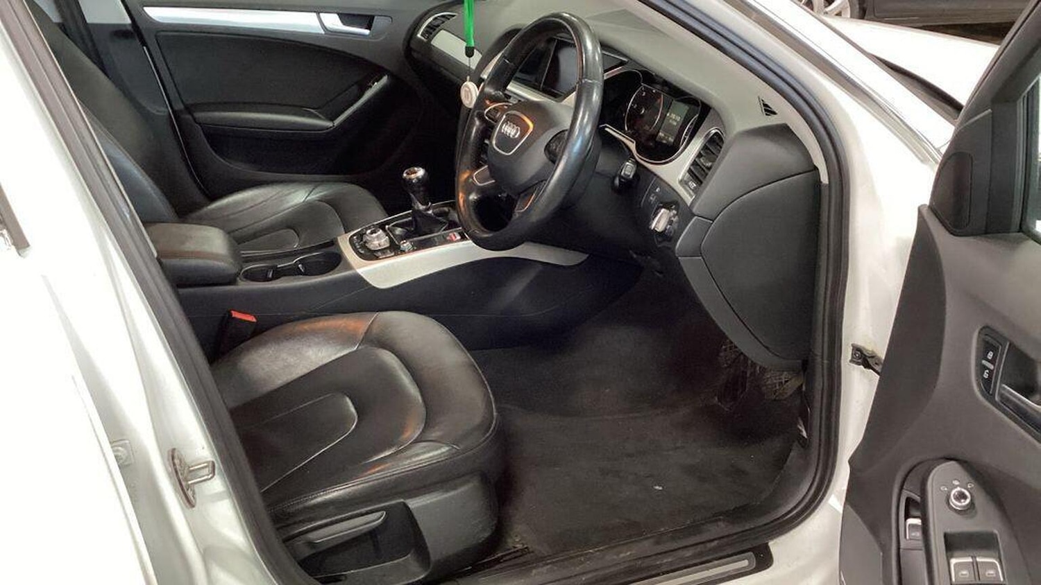 Used Audi A4 2015 for sale - 77251263: Photo 14