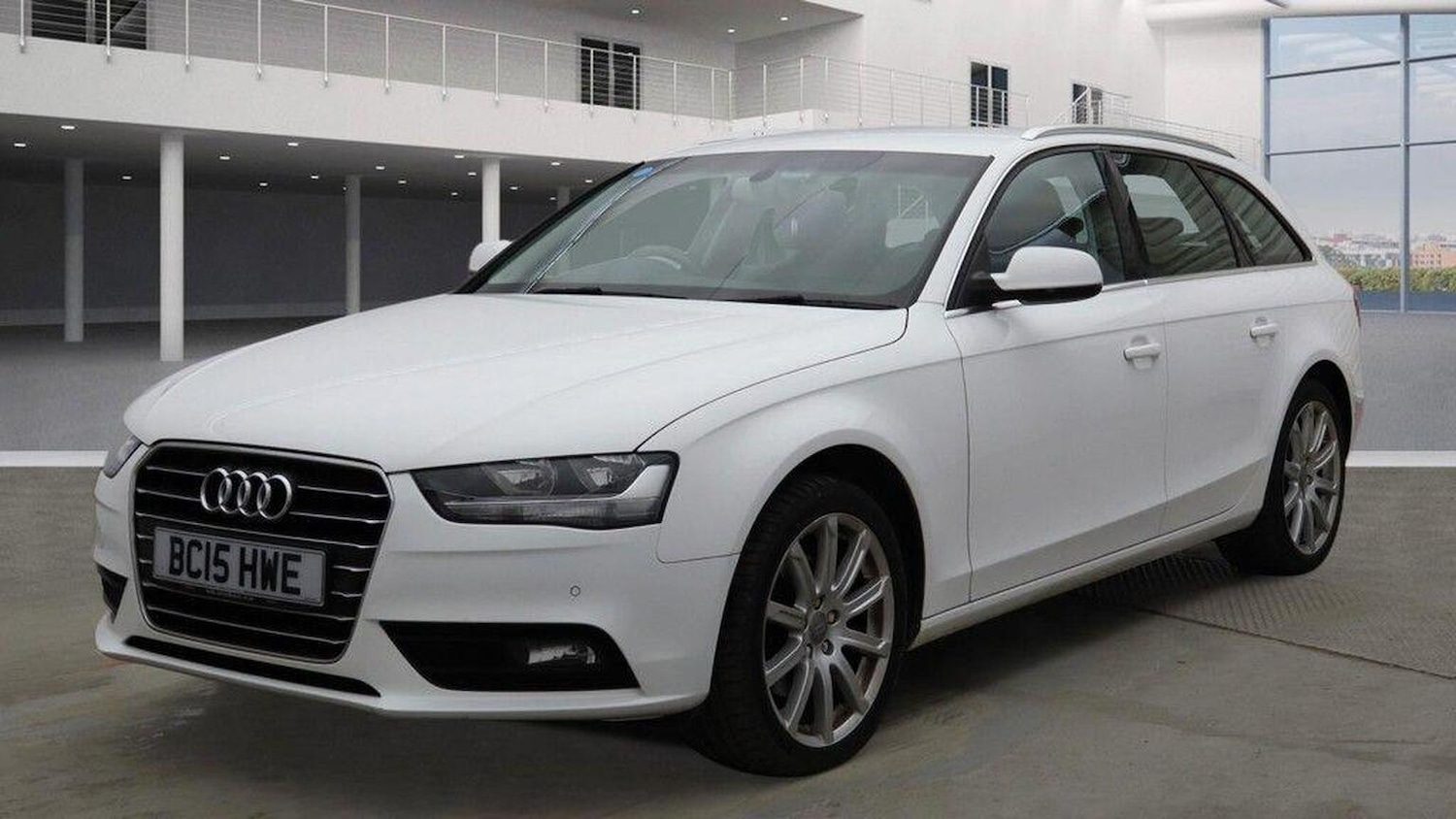 Used Audi A4 2015 for sale - 77251263: Photo 3