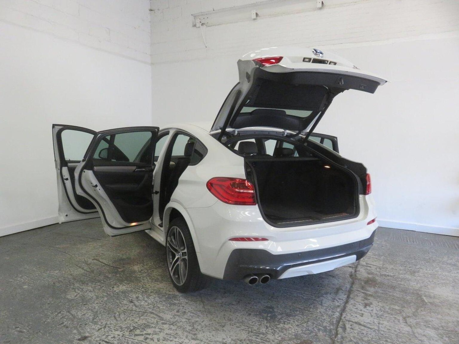 Used BMW X4 2015 for sale - 77938040: Photo 22