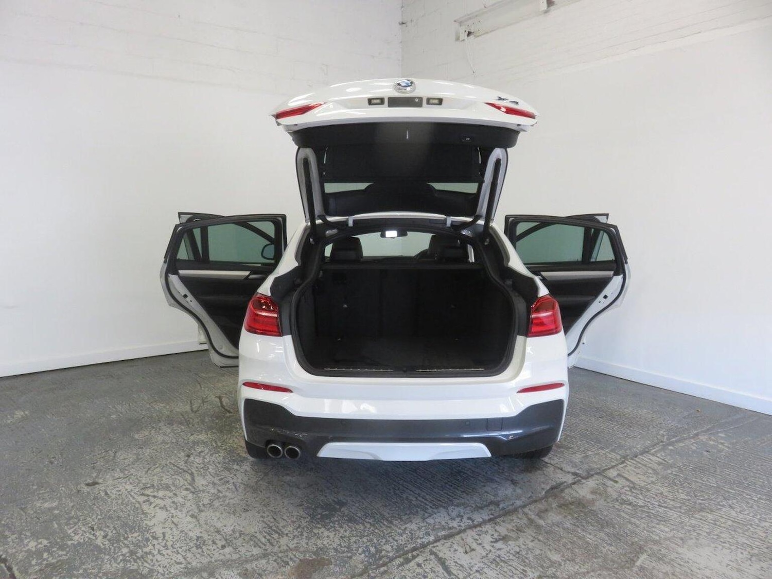 Used BMW X4 2015 for sale - 77938040: Photo 24