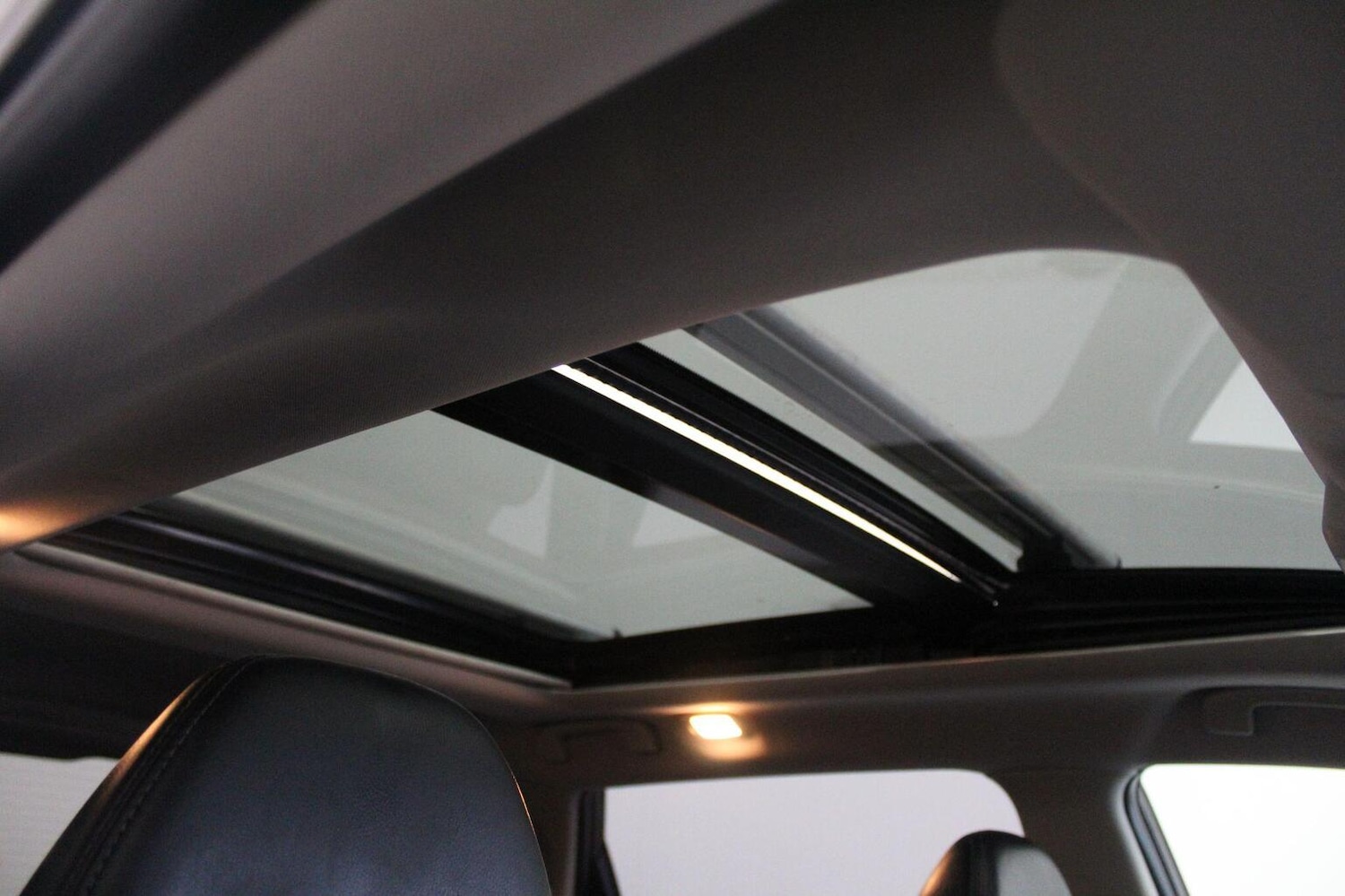 Used Nissan X-Trail 2015 for sale - 76666090: Photo 31