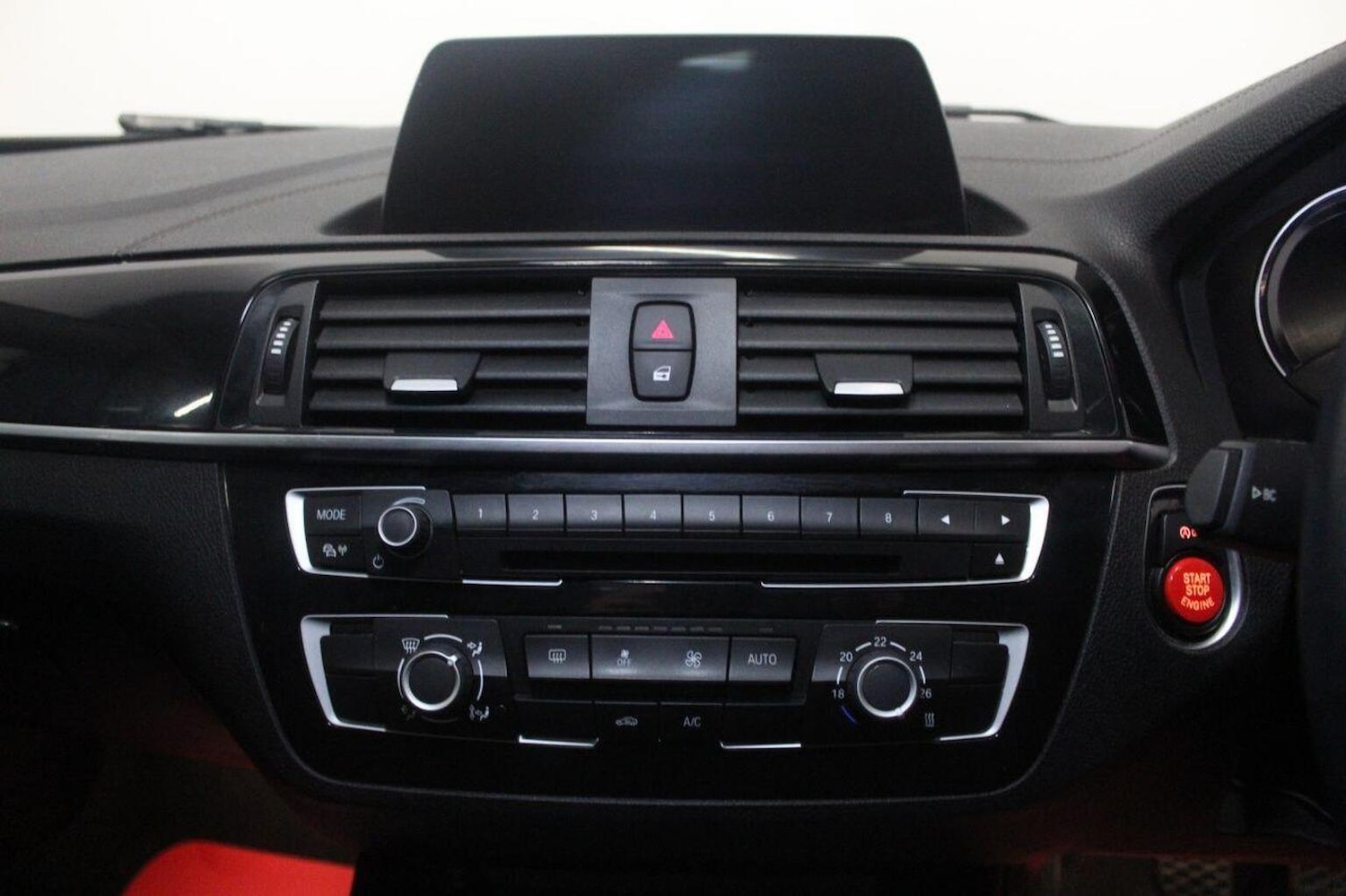 Used BMW 1 Series 2018 for sale - 76712807: Photo 33