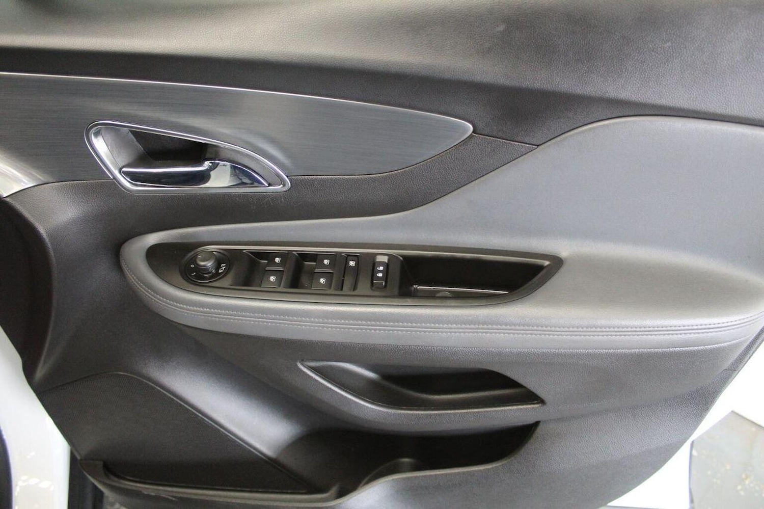 Used Vauxhall Mokka 2015 for sale - 76793677: Photo 46