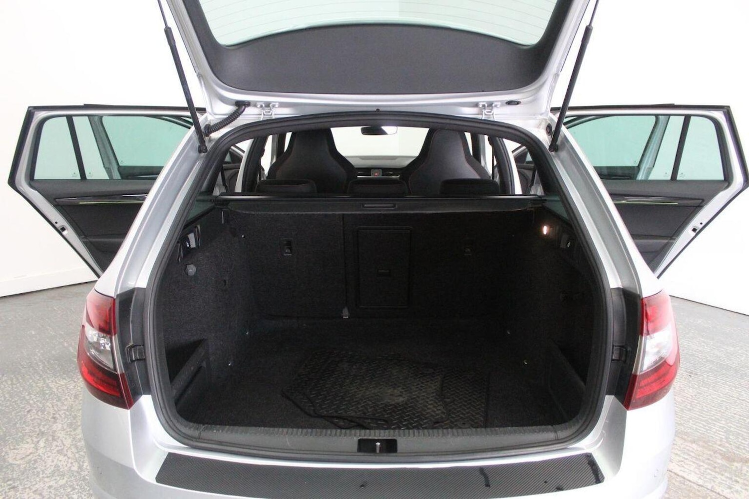 Used Skoda Octavia 2017 for sale - 78004577: Photo 24