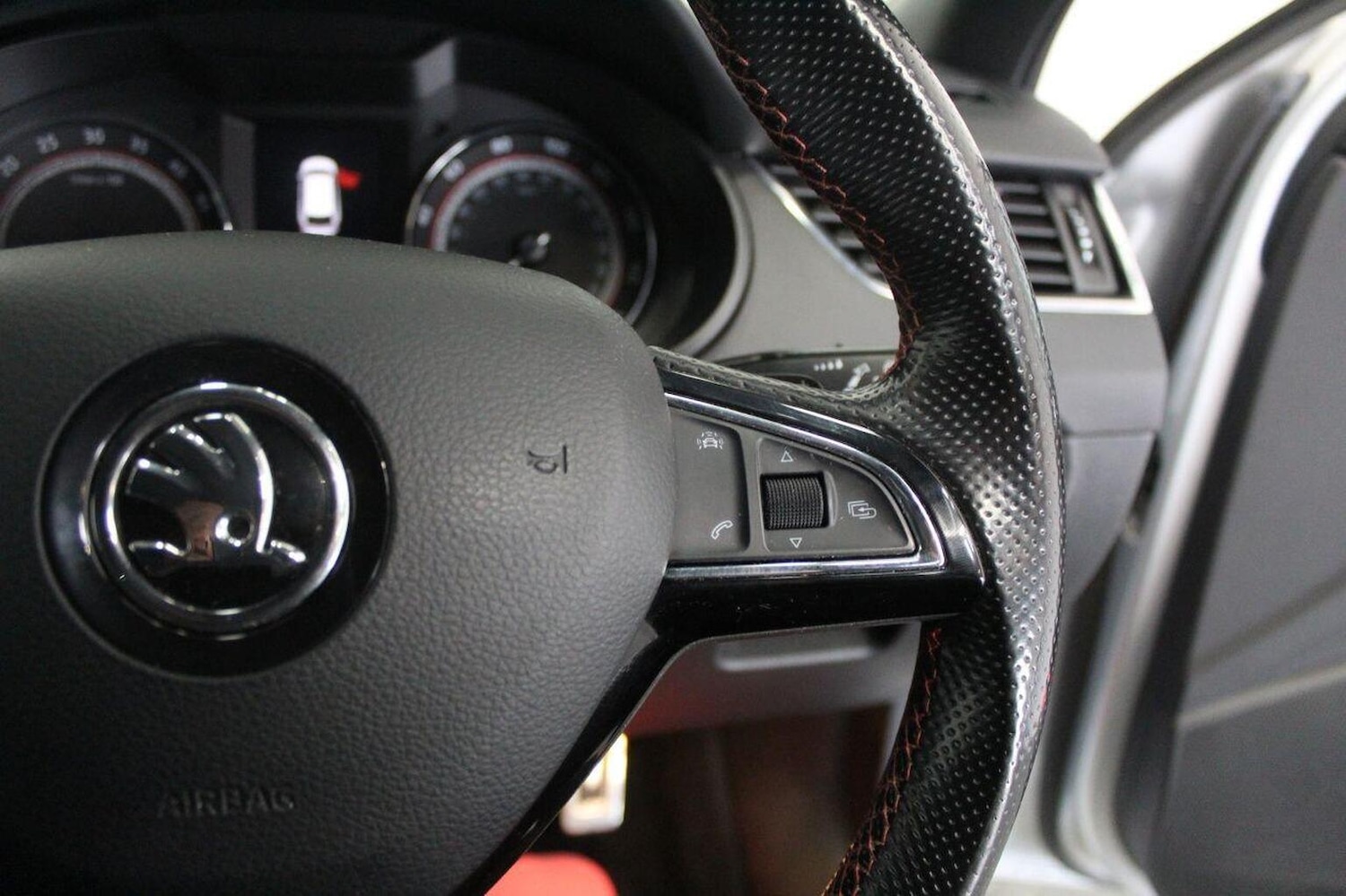 Used Skoda Octavia 2017 for sale - 78004577: Photo 46