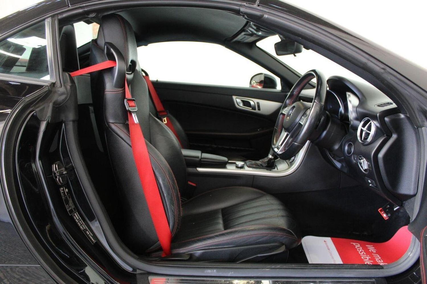 Used Mercedes-Benz SLK 2011 for sale - 76877593: Photo 25