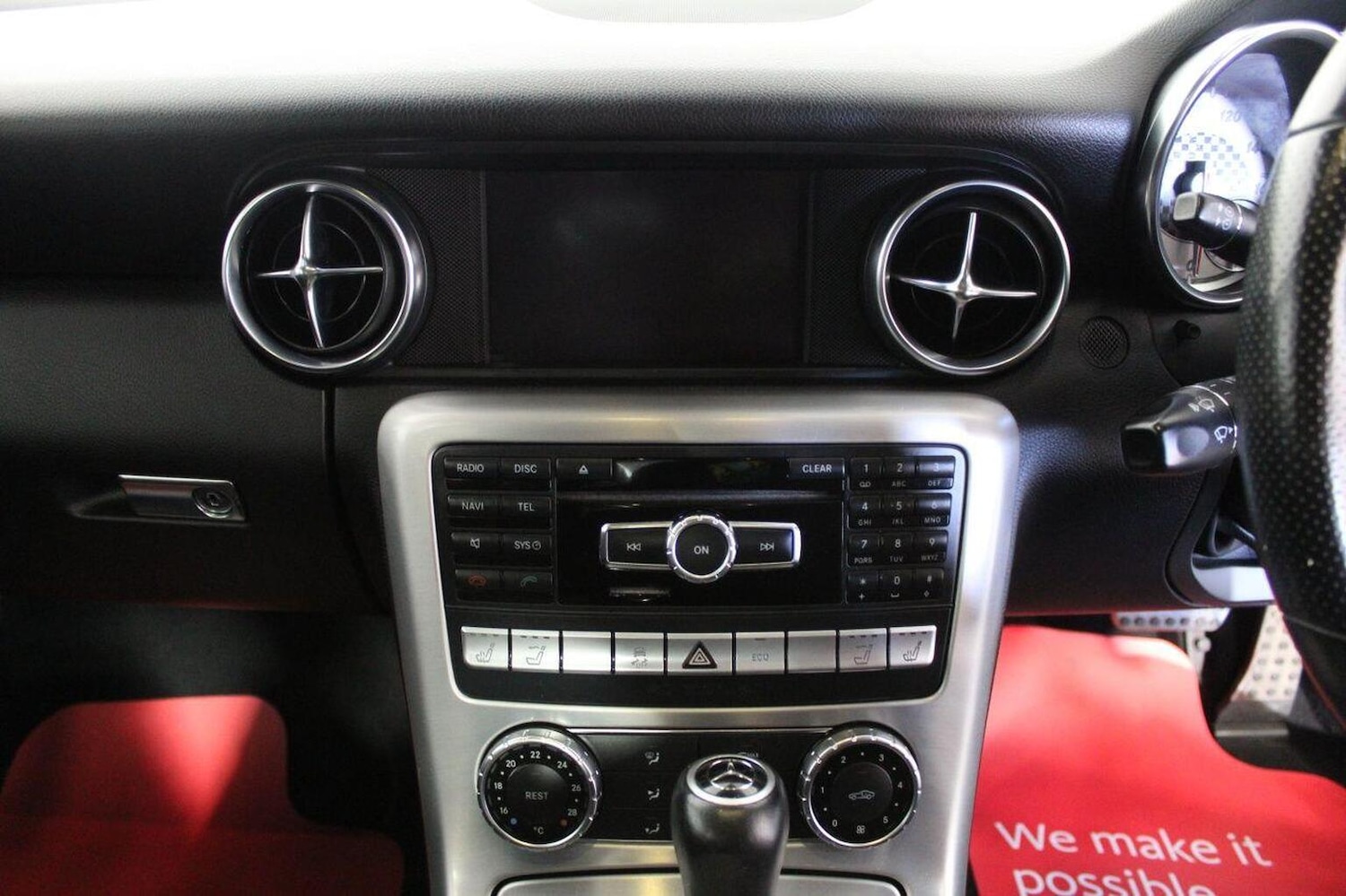 Used Mercedes-Benz SLK 2011 for sale - 76877593: Photo 29
