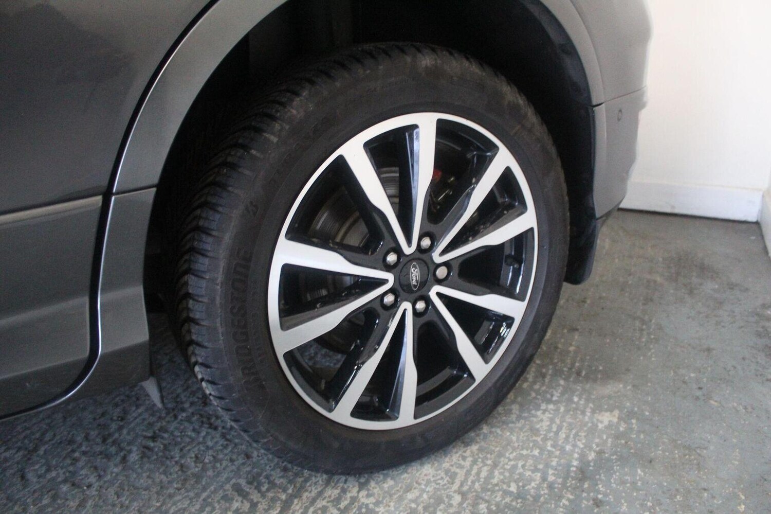 Used Ford Kuga 2017 for sale - 77400032: Photo 60