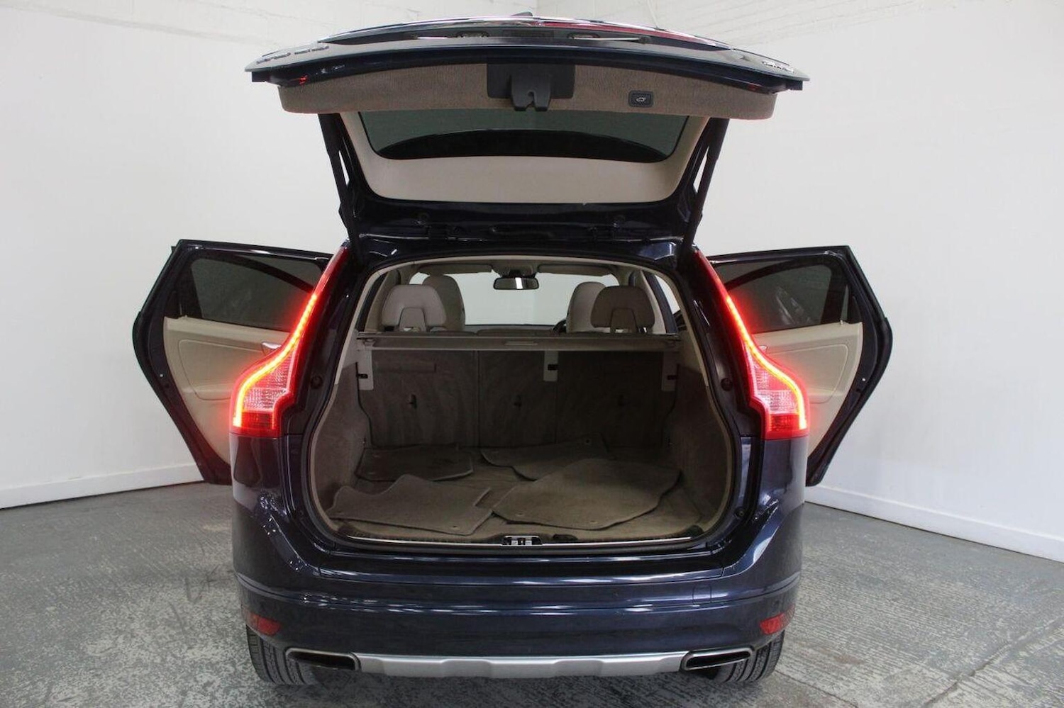 Used Volvo XC60 2014 for sale - 75951566: Photo 22