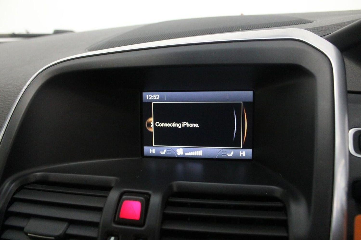 Used Volvo XC60 2014 for sale - 75951566: Photo 35