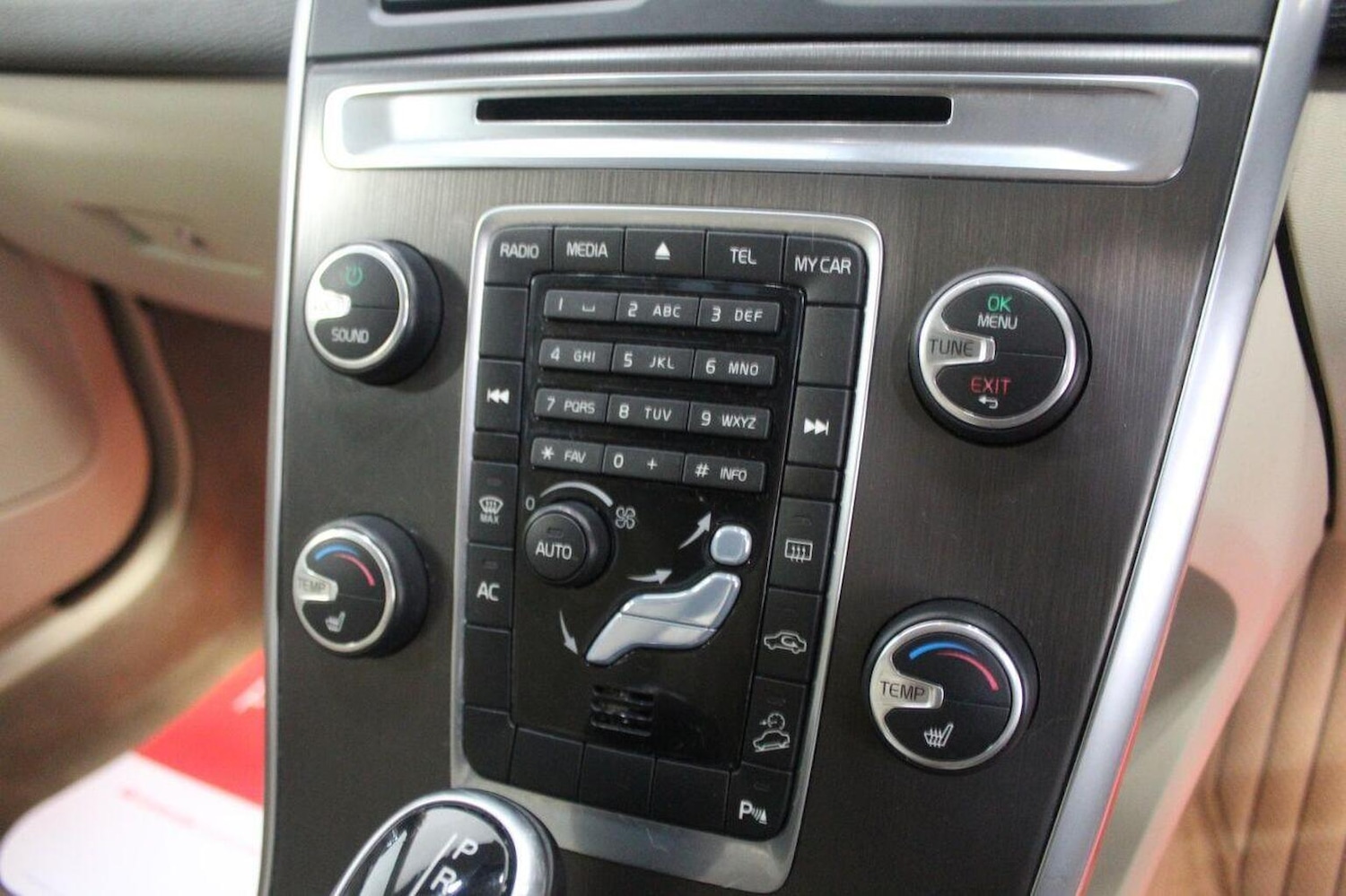 Used Volvo XC60 2014 for sale - 75951566: Photo 38