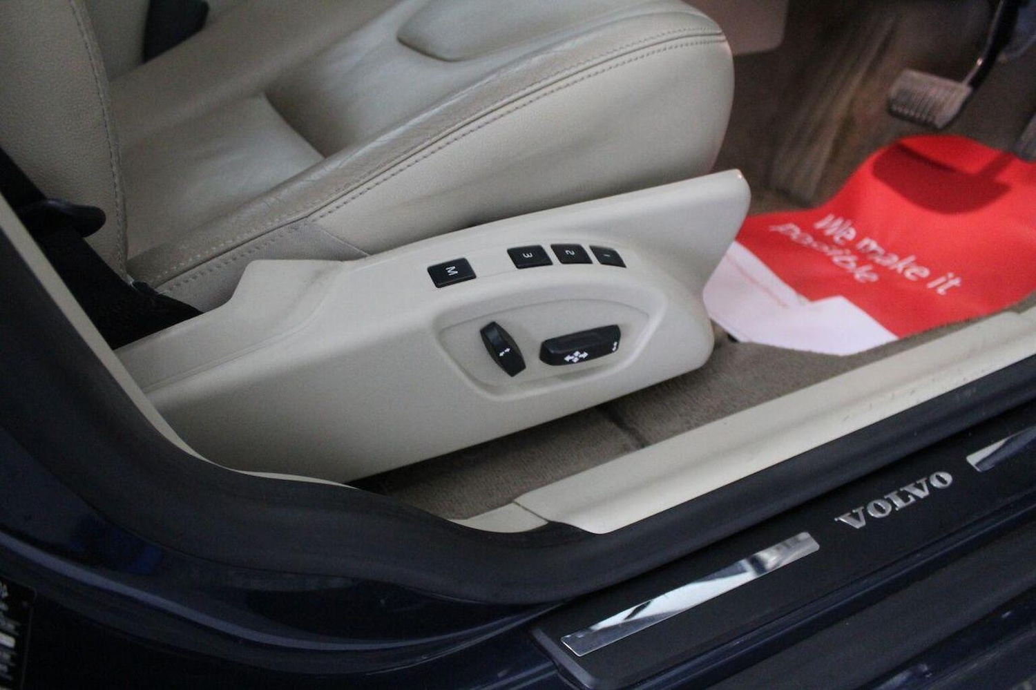 Used Volvo XC60 2014 for sale - 75951566: Photo 48