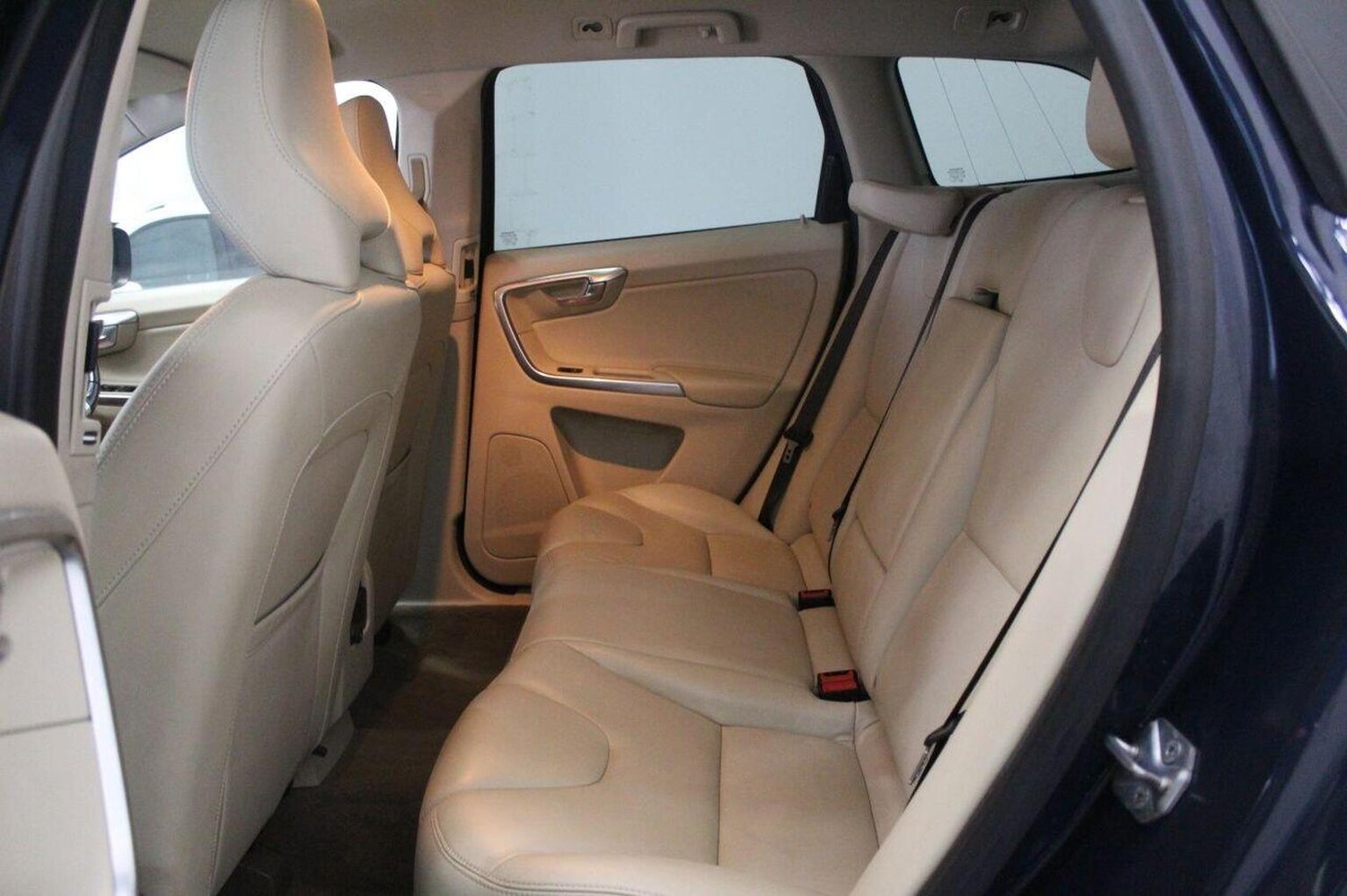 Used Volvo XC60 2014 for sale - 75951566: Photo 51