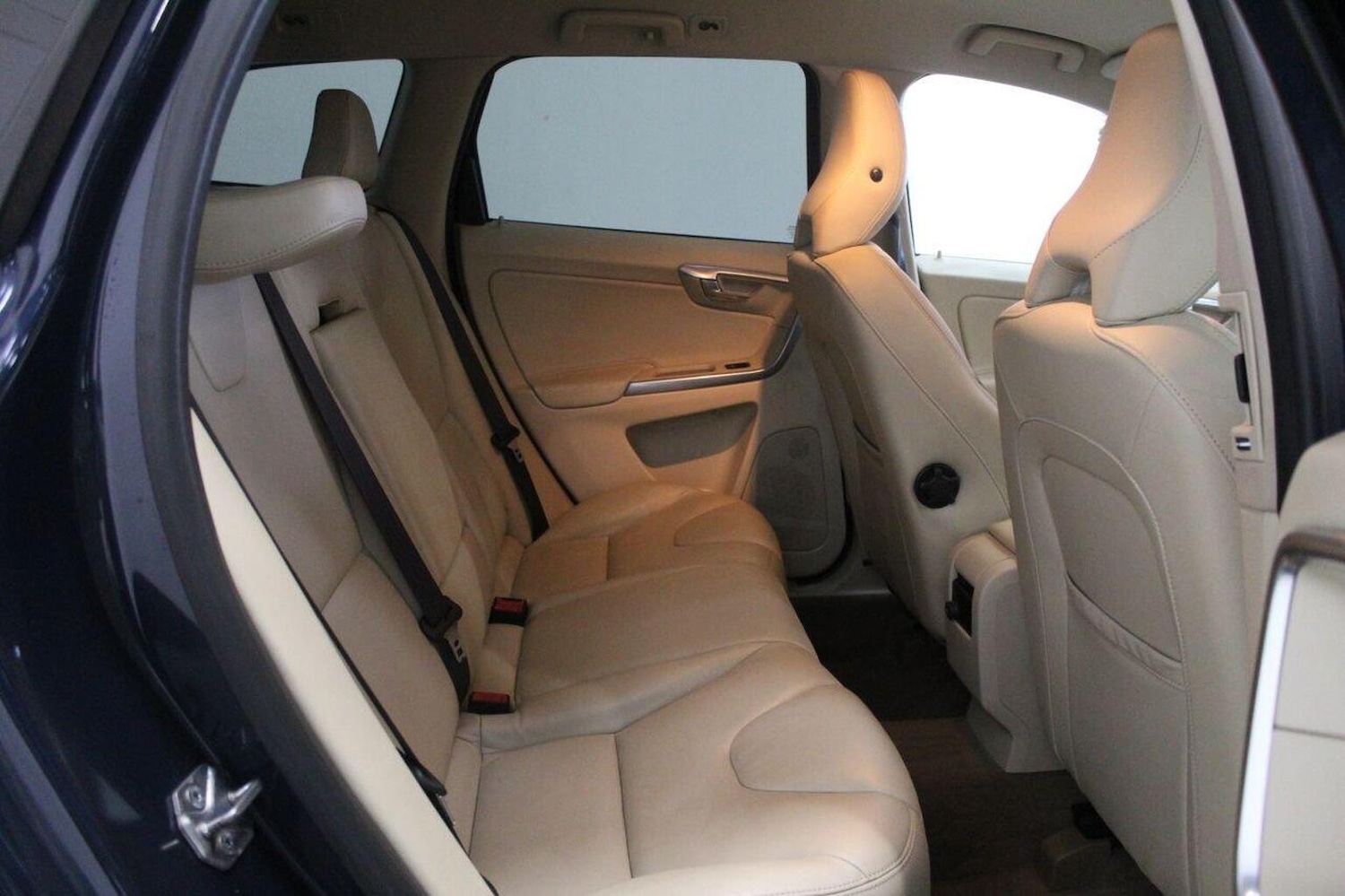 Used Volvo XC60 2014 for sale - 75951566: Photo 52