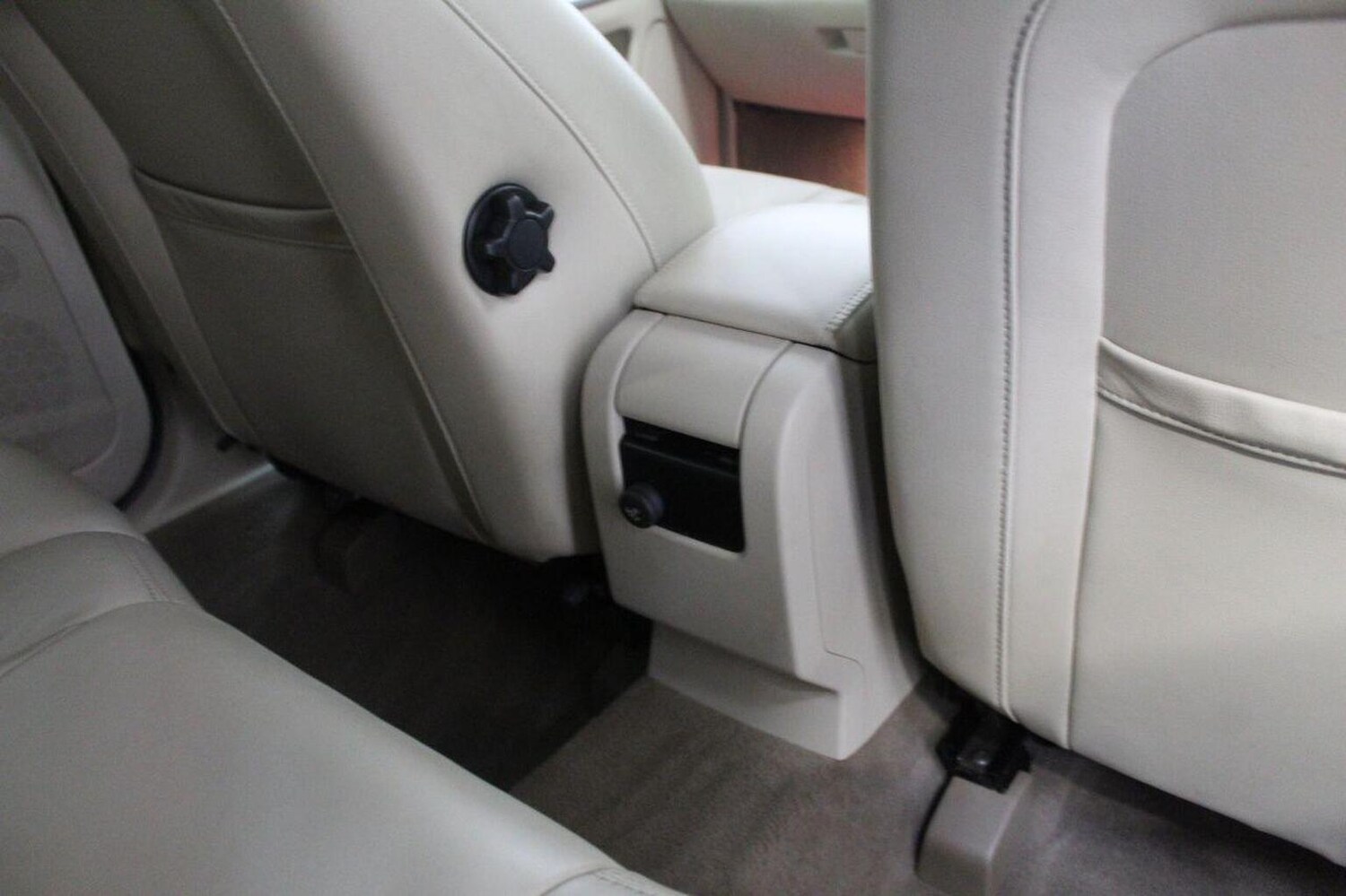 Used Volvo XC60 2014 for sale - 75951566: Photo 53