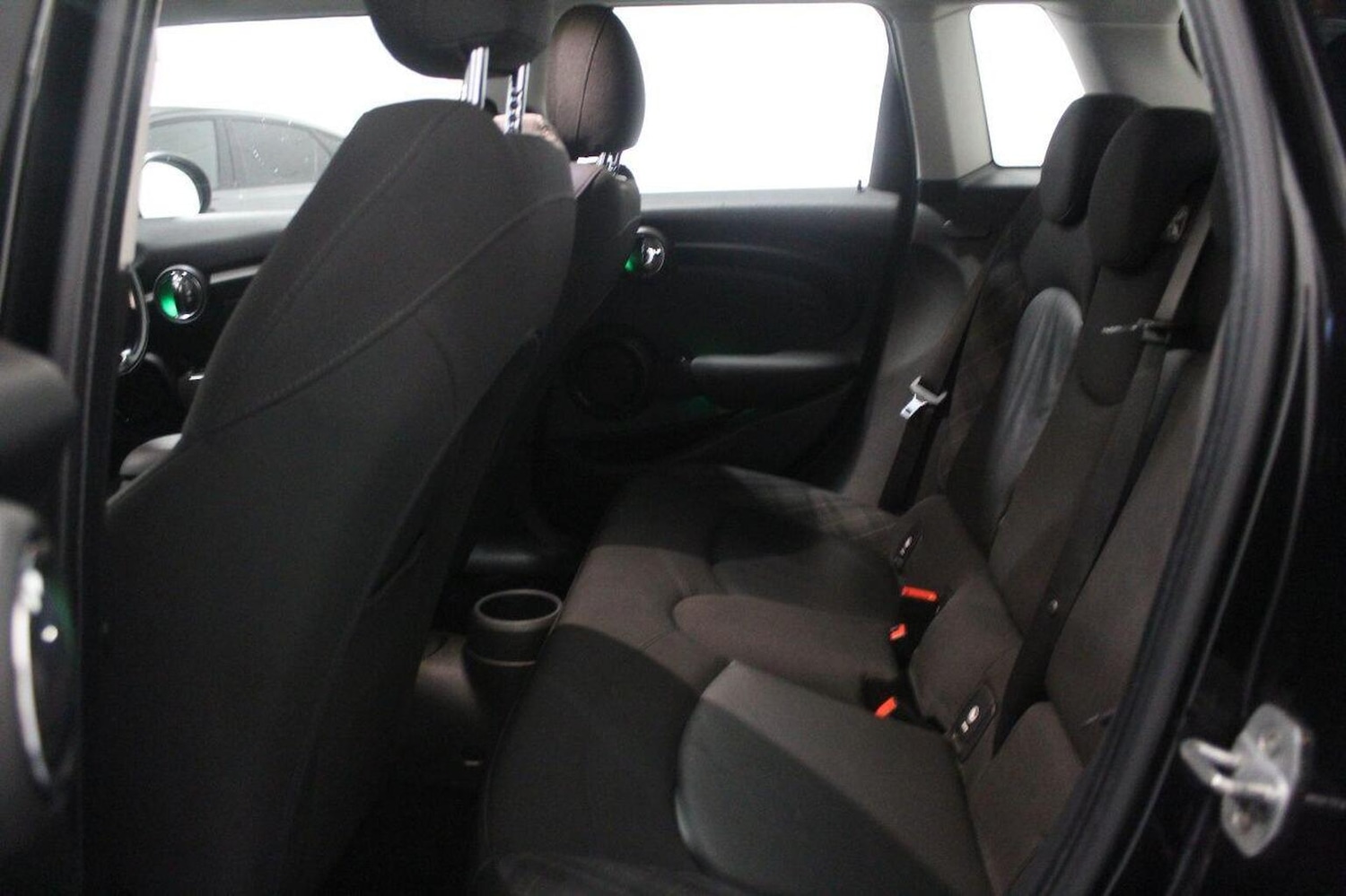 Used MINI Hatch 2018 for sale - 76439975: Photo 51