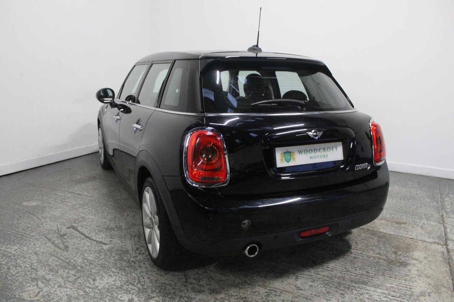 Used MINI Hatch 2018 for sale - 77937904: Photo 12