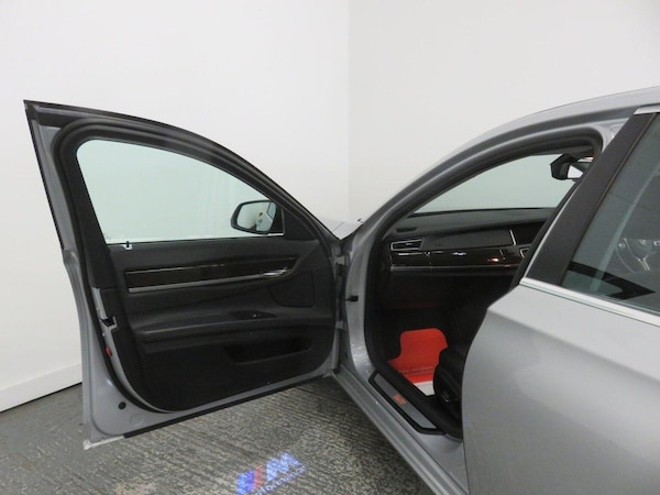Used BMW 7 Series 2014 for sale - 69284598: Photo 25