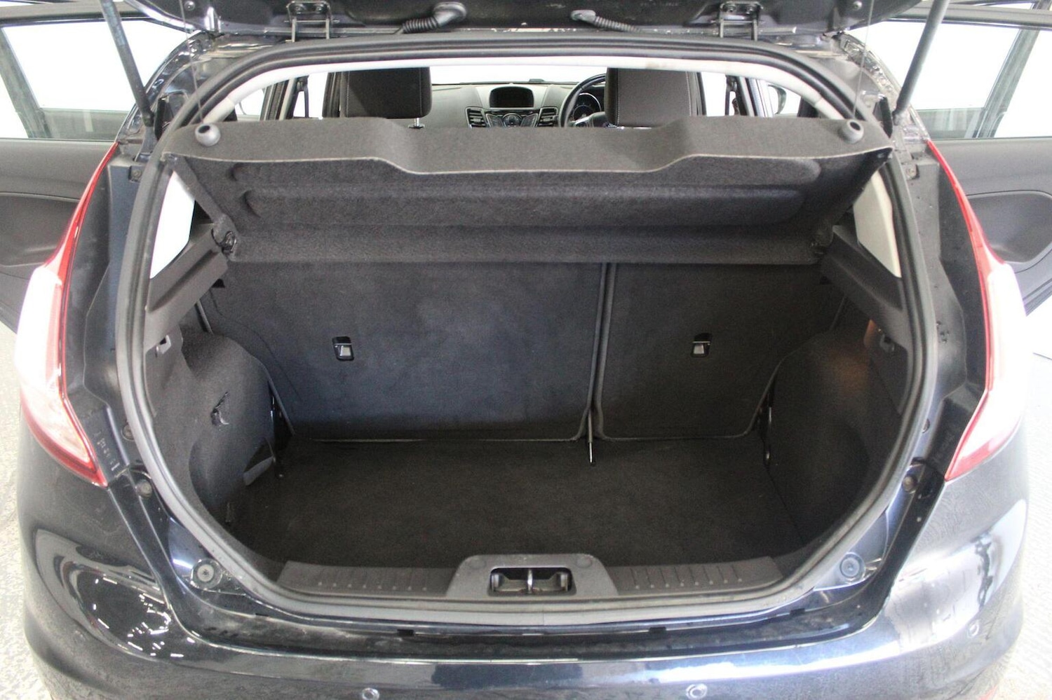 Used Ford Fiesta 2014 for sale - 77937921: Photo 22