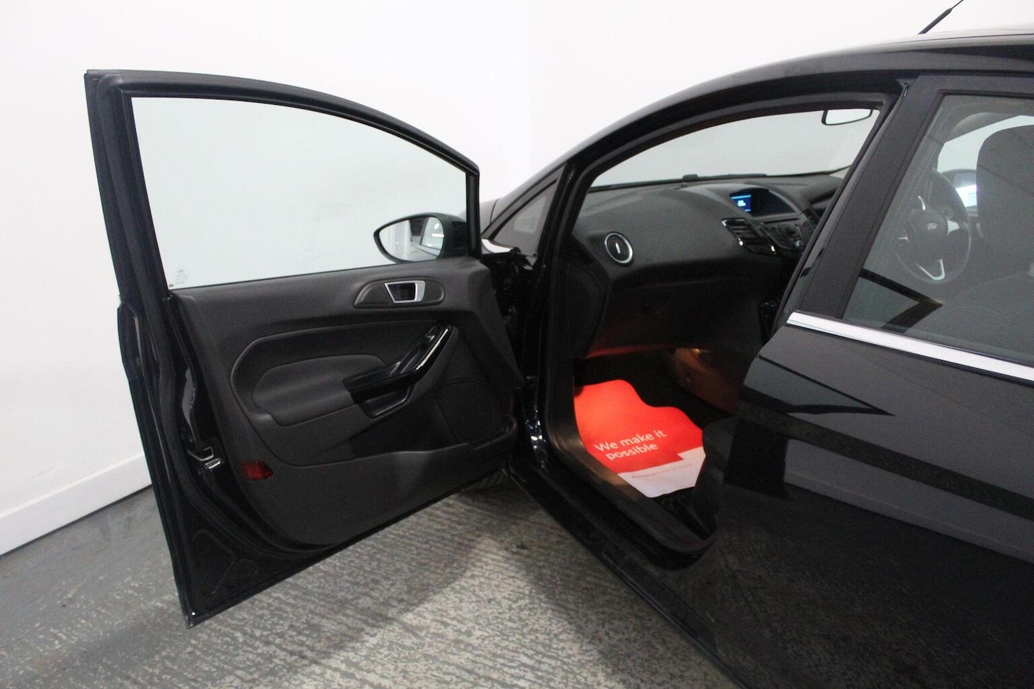 Used Ford Fiesta 2014 for sale - 77937921: Photo 26