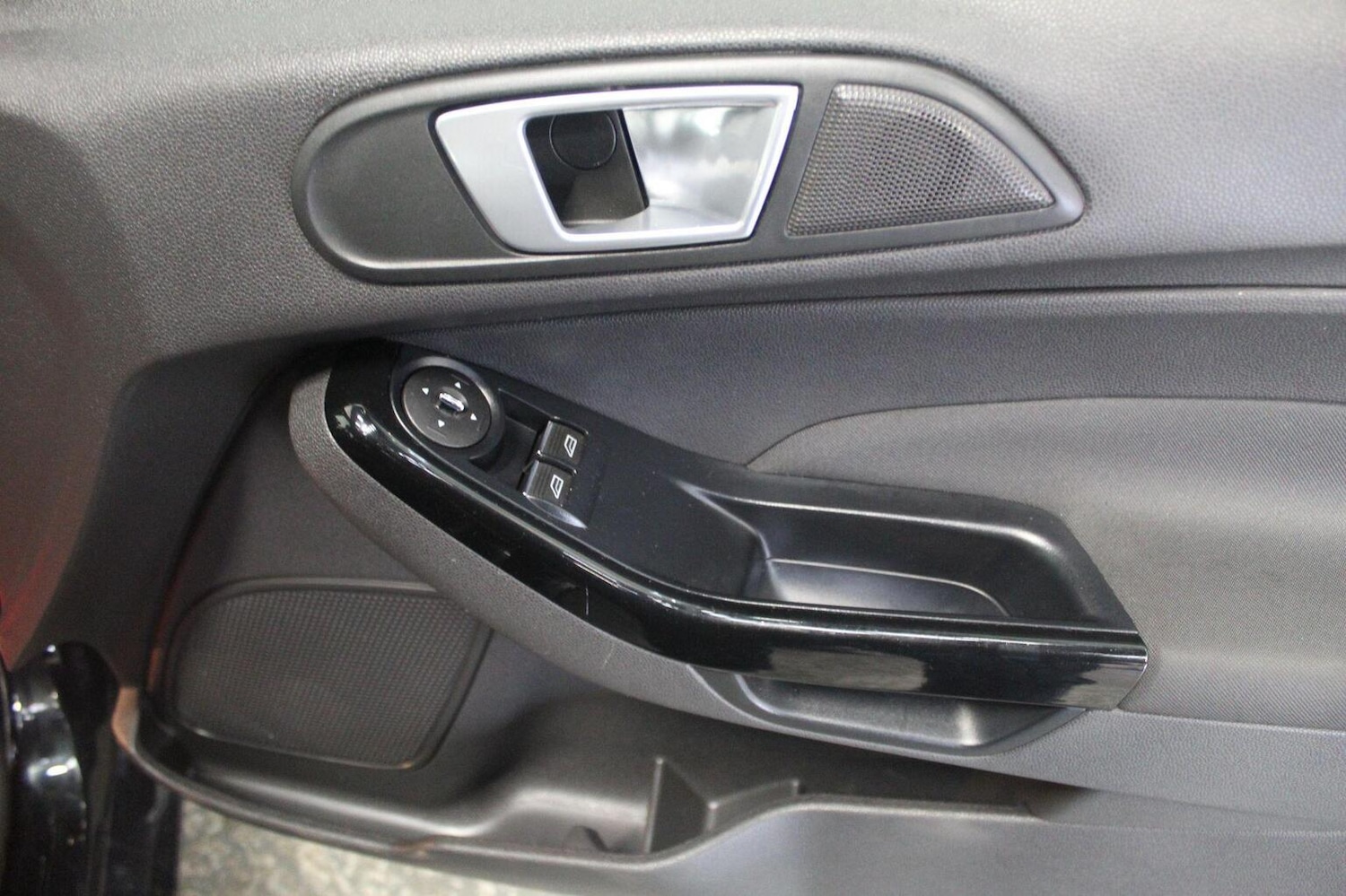 Used Ford Fiesta 2014 for sale - 77937921: Photo 42