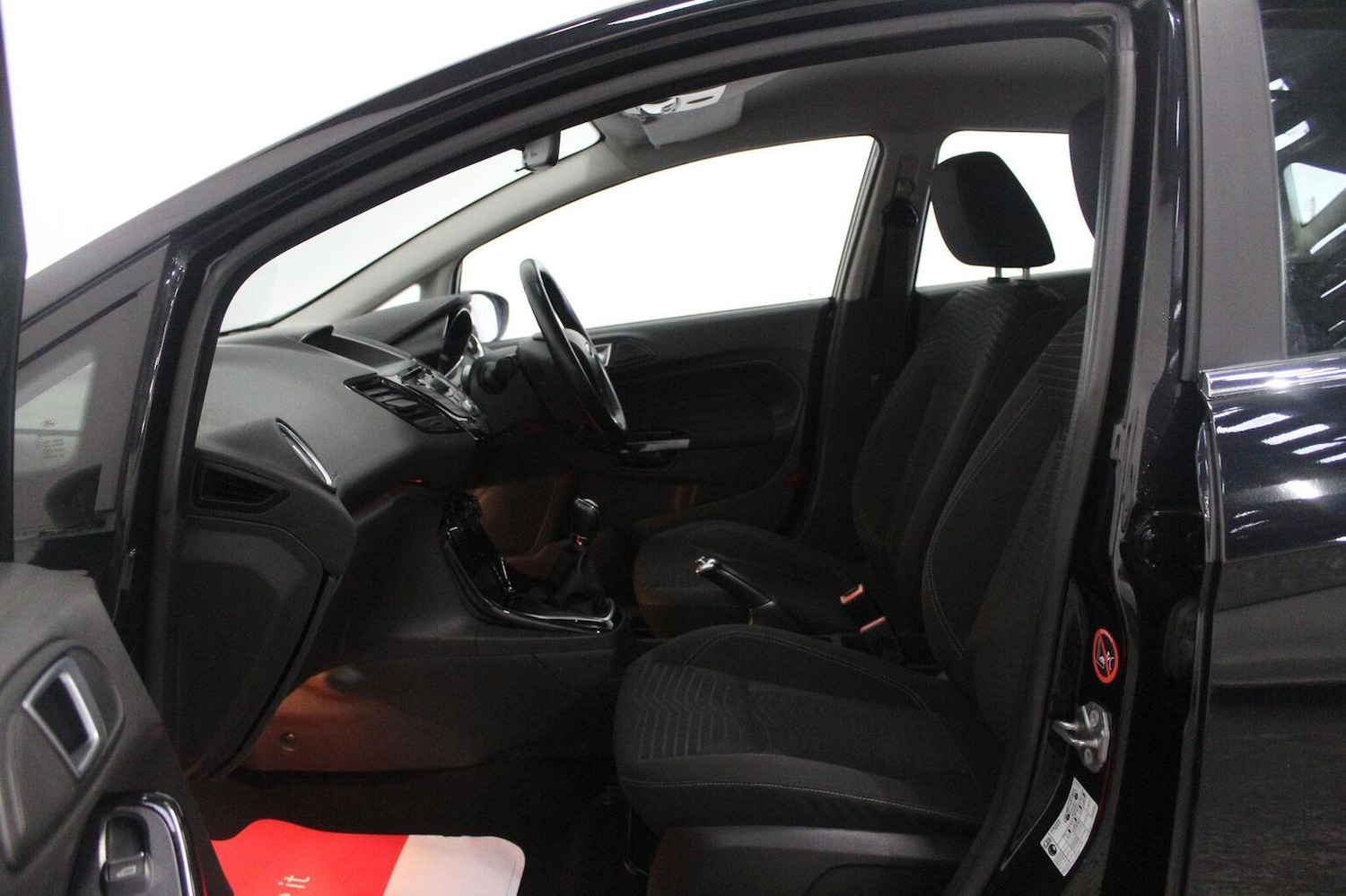 Used Ford Fiesta 2014 for sale - 77937921: Photo 44