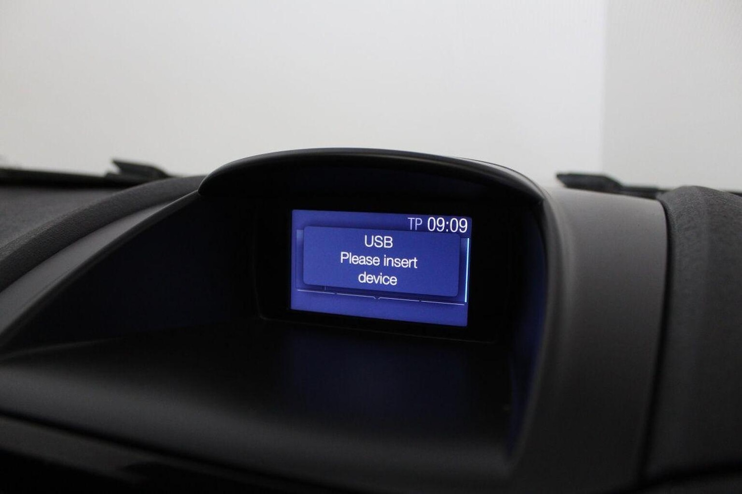 Used Ford Fiesta 2015 for sale - 77140618: Photo 36