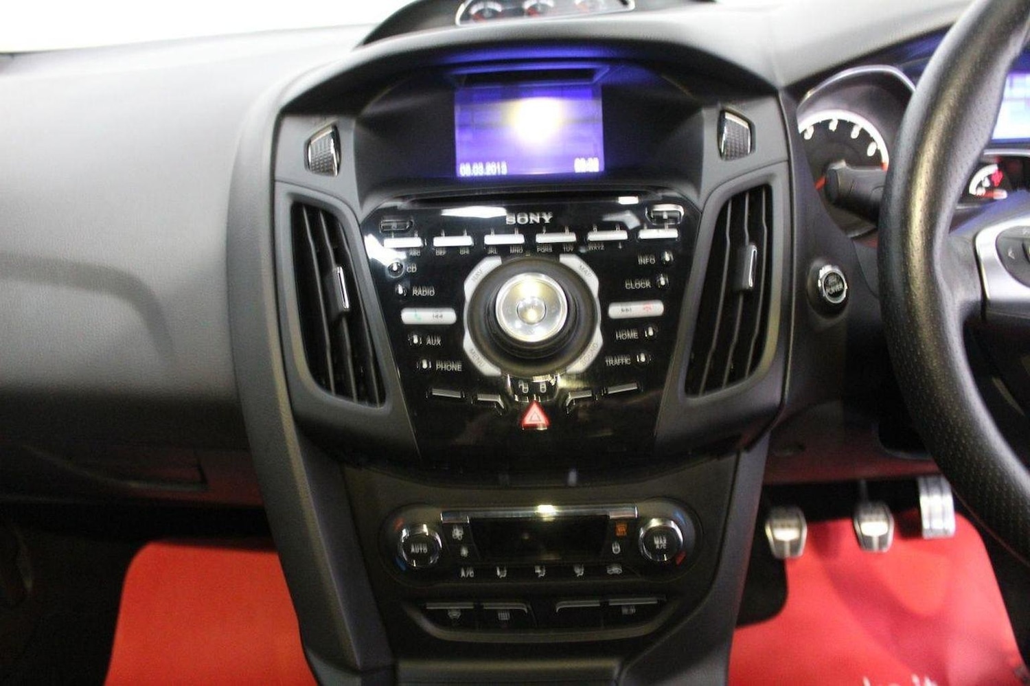 Used Ford Focus 2012 for sale - 76019639: Photo 33