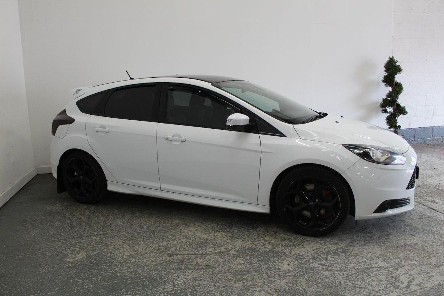Used Ford Focus 2012 for sale - 76019639: Photo 4
