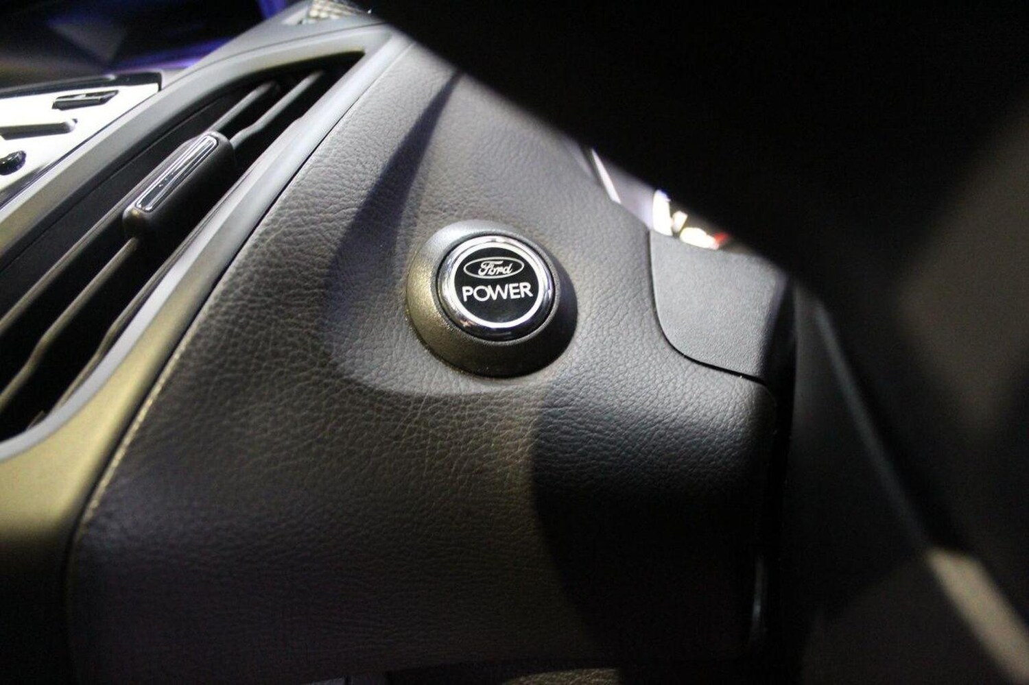 Used Ford Focus 2012 for sale - 76019639: Photo 41