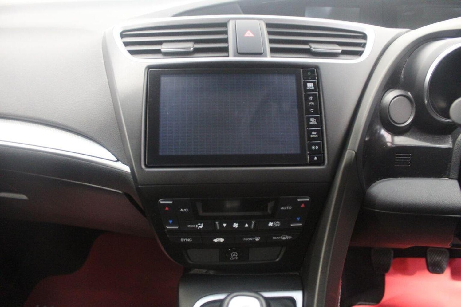 Used Honda Civic 2015 for sale - 77937826: Photo 32