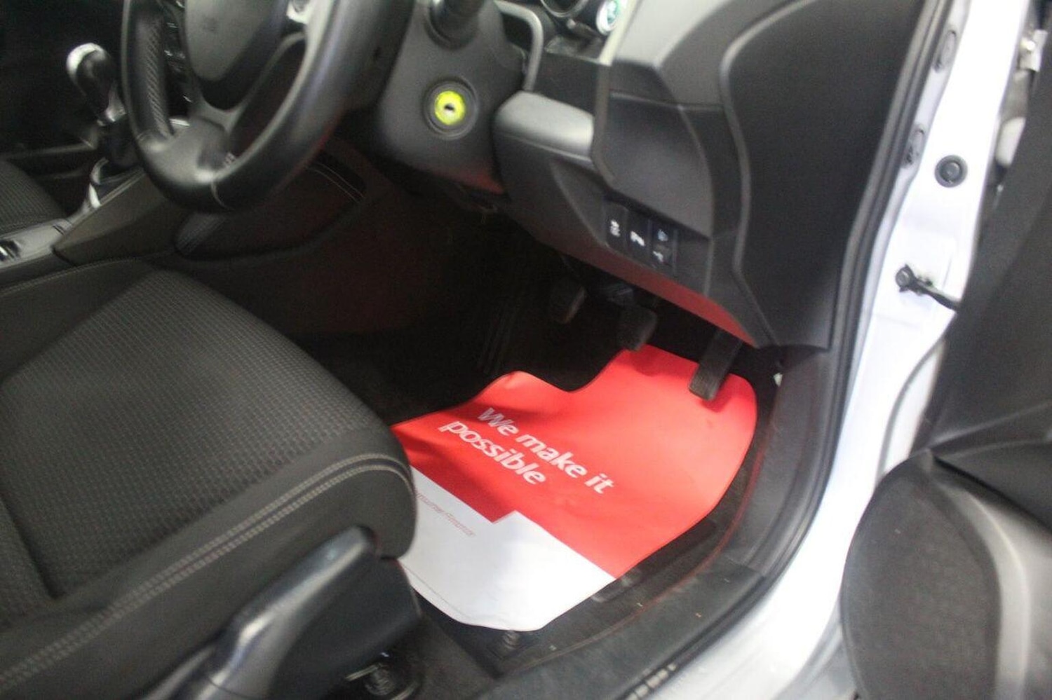 Used Honda Civic 2015 for sale - 77937826: Photo 47