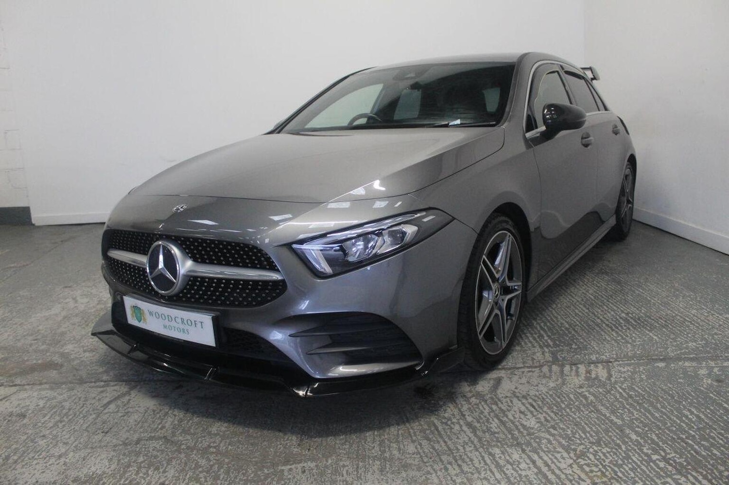 Used Mercedes-Benz A-Class 2018 for sale - 77937914: Photo 2