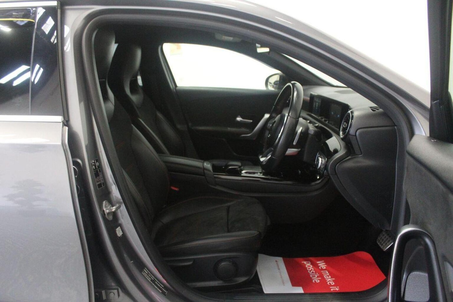 Used Mercedes-Benz A-Class 2018 for sale - 77937914: Photo 26