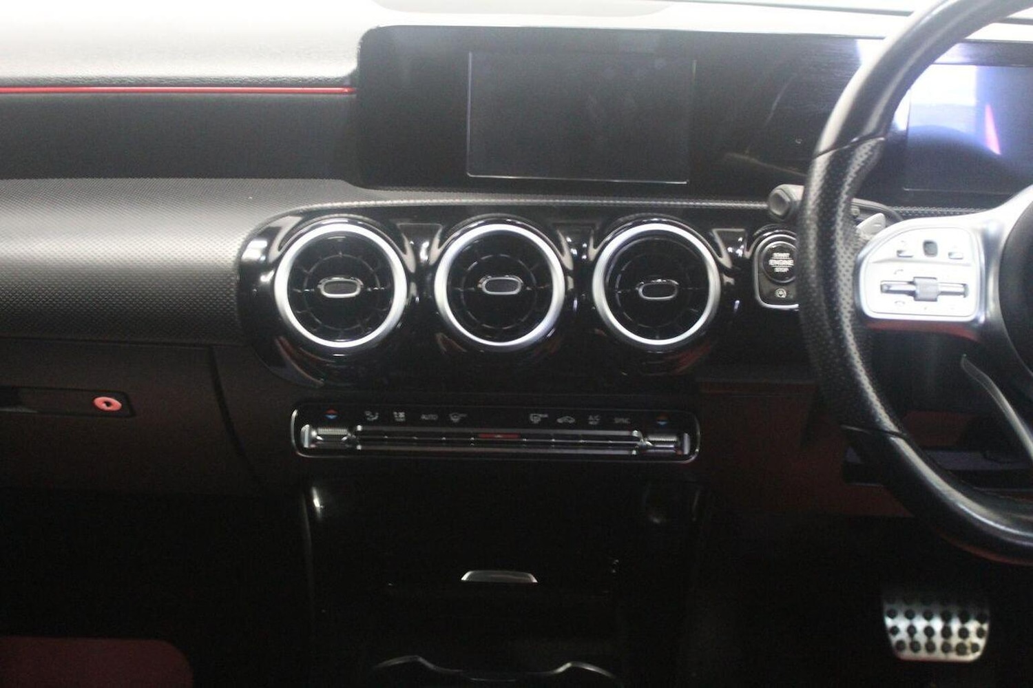 Used Mercedes-Benz A-Class 2018 for sale - 77937914: Photo 29