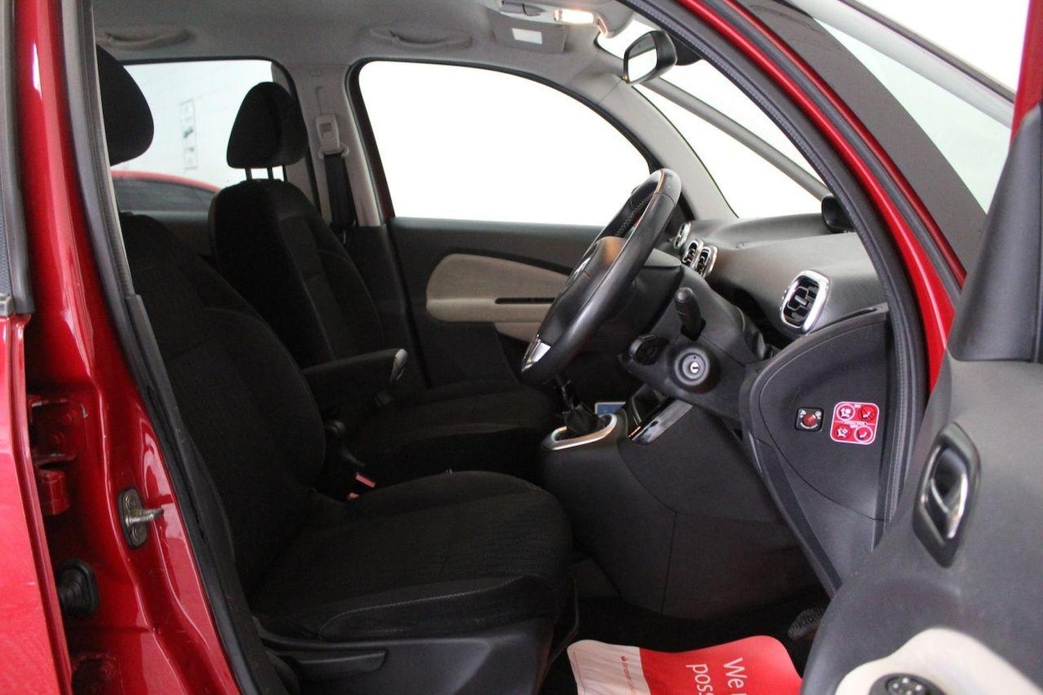 Used Citroen C3 Picasso 2014 for sale - 77162207: Photo 29