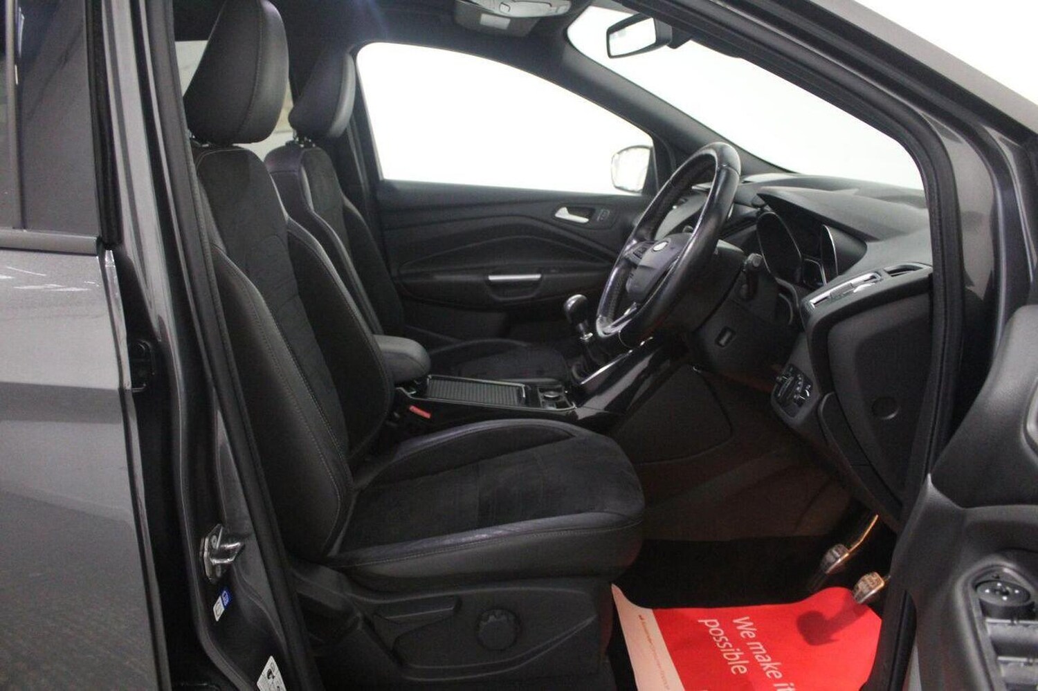 Used Ford Kuga 2017 for sale - 77792775: Photo 29