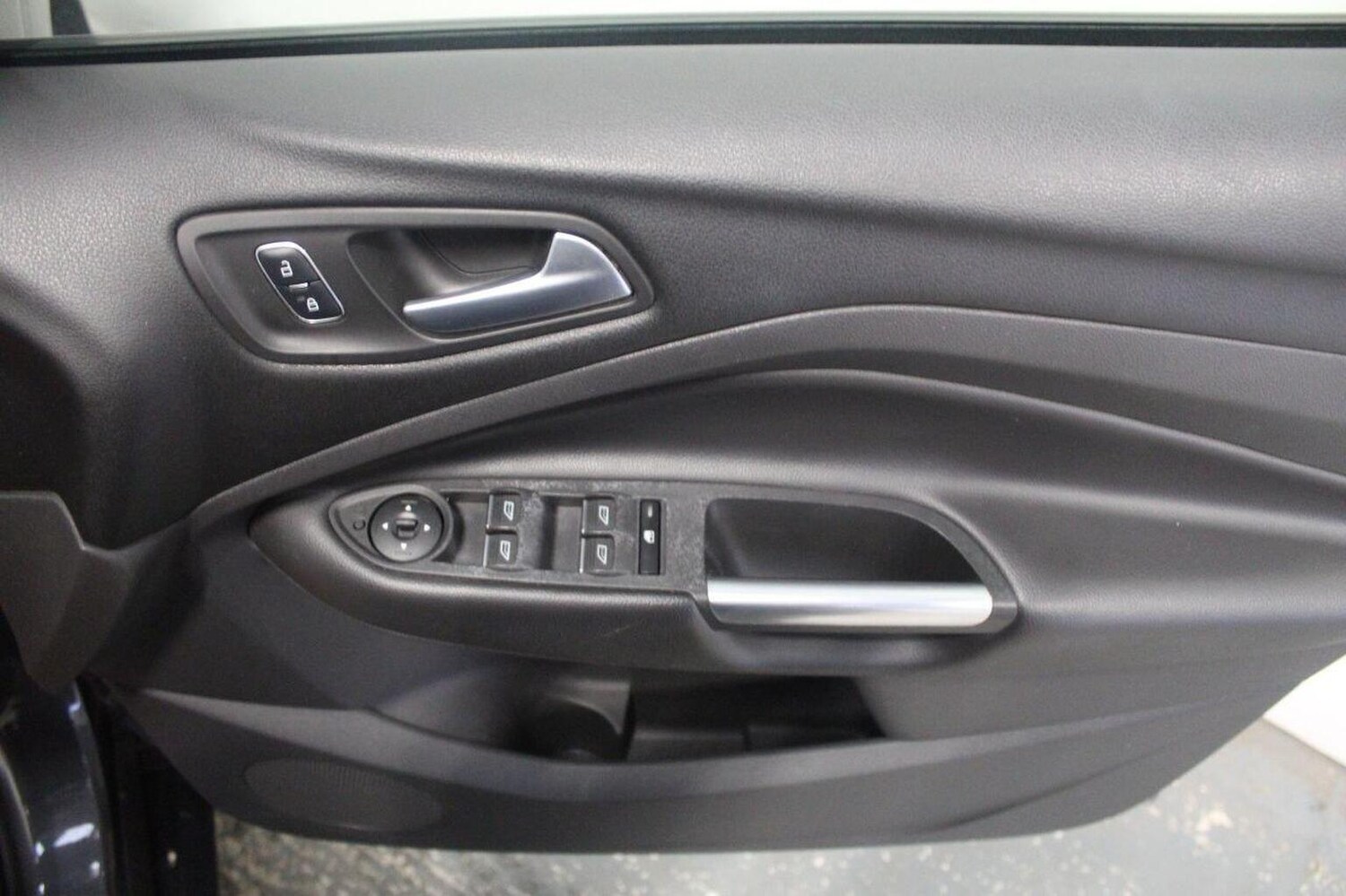 Used Ford Kuga 2017 for sale - 77792775: Photo 50