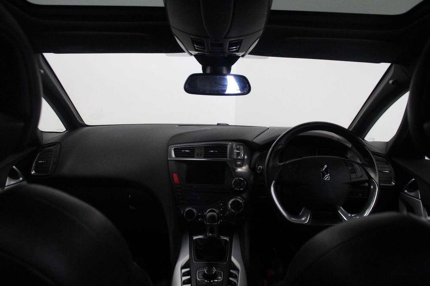 Used Citroen DS5 2013 for sale - 77937818: Photo 30