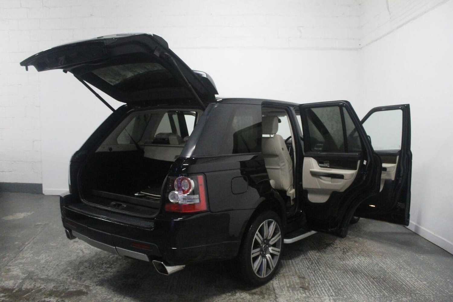 Used Land Rover Range Rover Sport 2012 for sale - 77938009: Photo 21