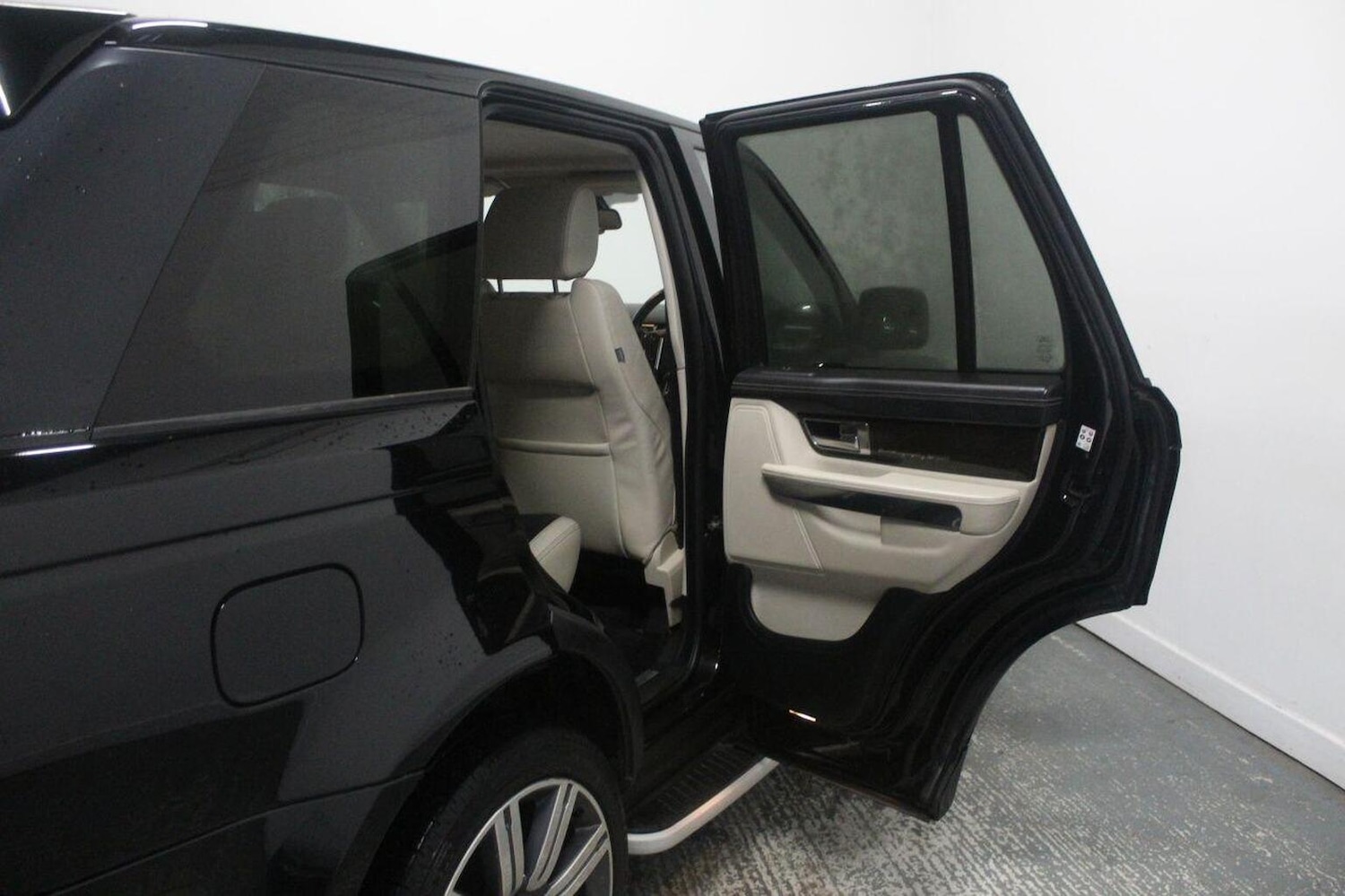 Used Land Rover Range Rover Sport 2012 for sale - 77938009: Photo 26