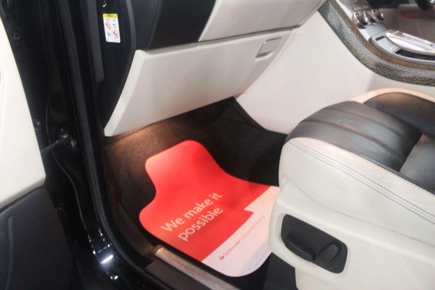 Used Land Rover Range Rover Sport 2012 for sale - 77938009: Photo 32