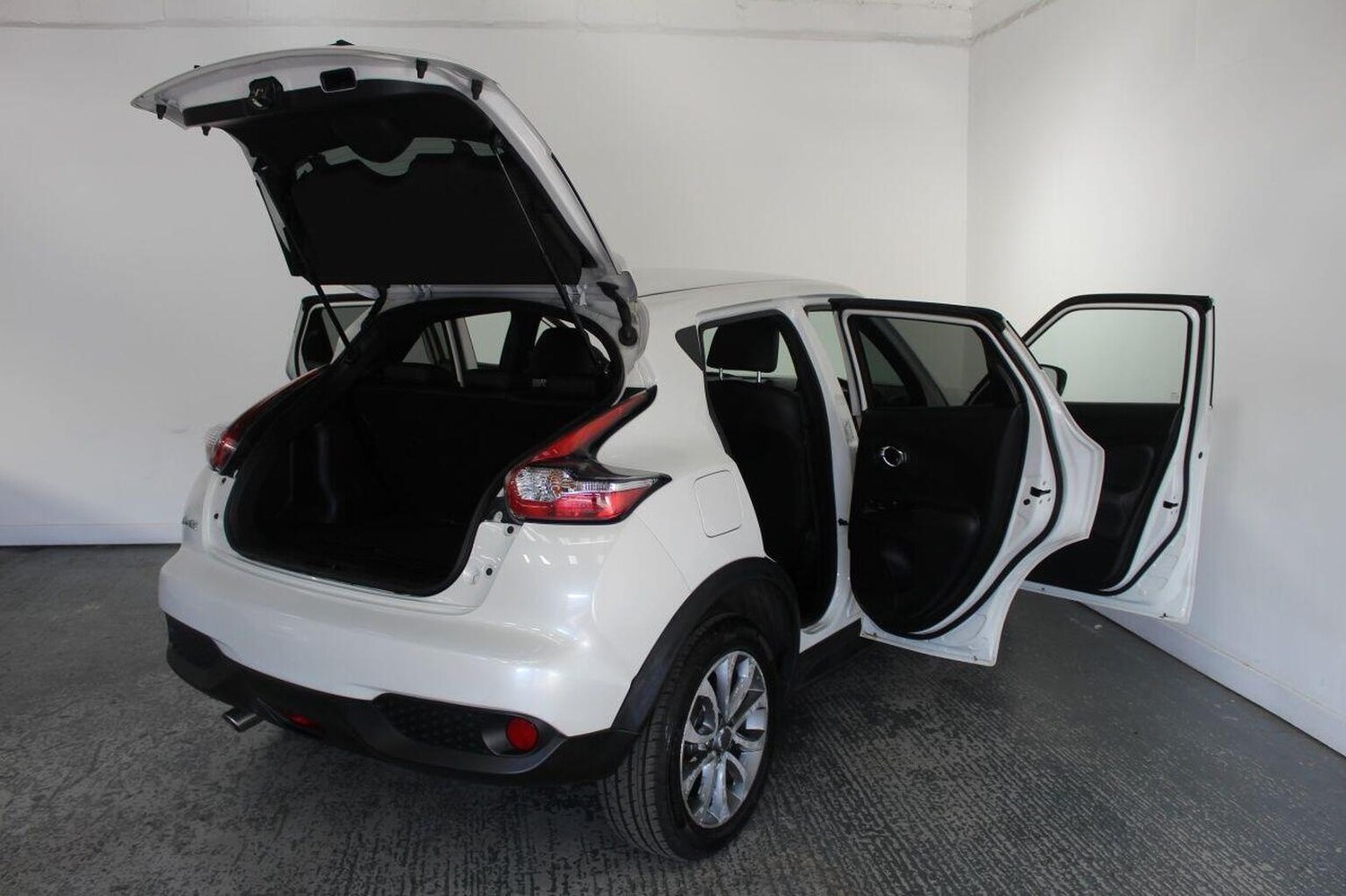 Used Nissan Juke 2015 for sale - 77464825: Photo 19