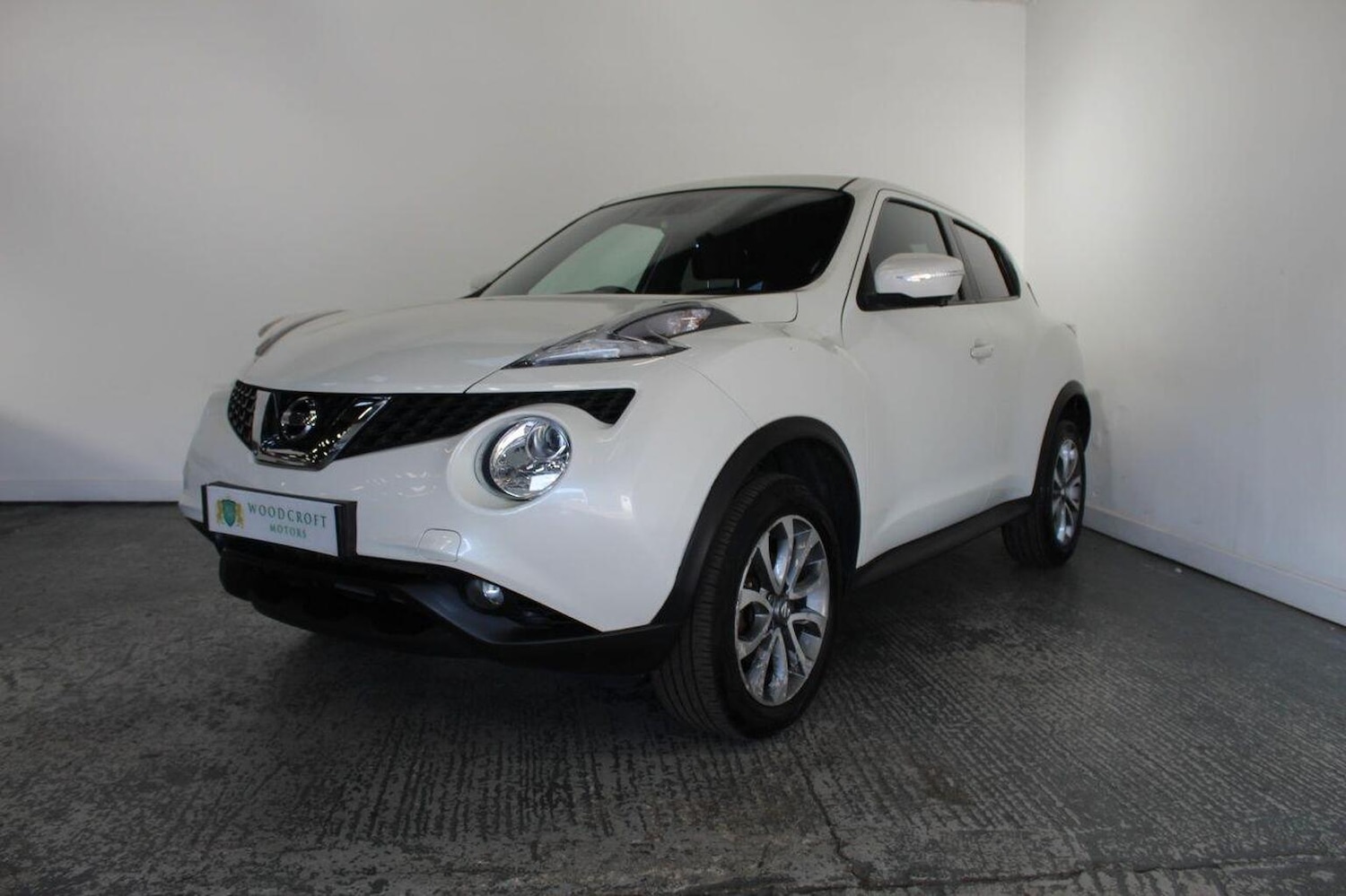 Used Nissan Juke 2015 for sale - 77464825: Photo 2
