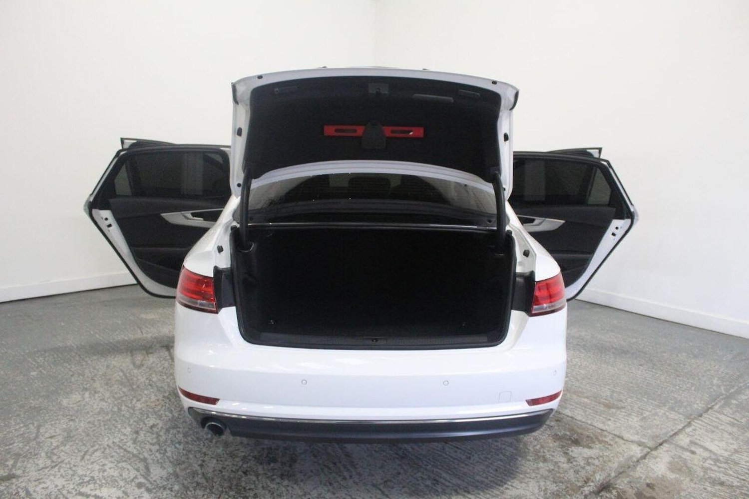 Used Audi A4 2016 for sale - 77314045: Photo 22